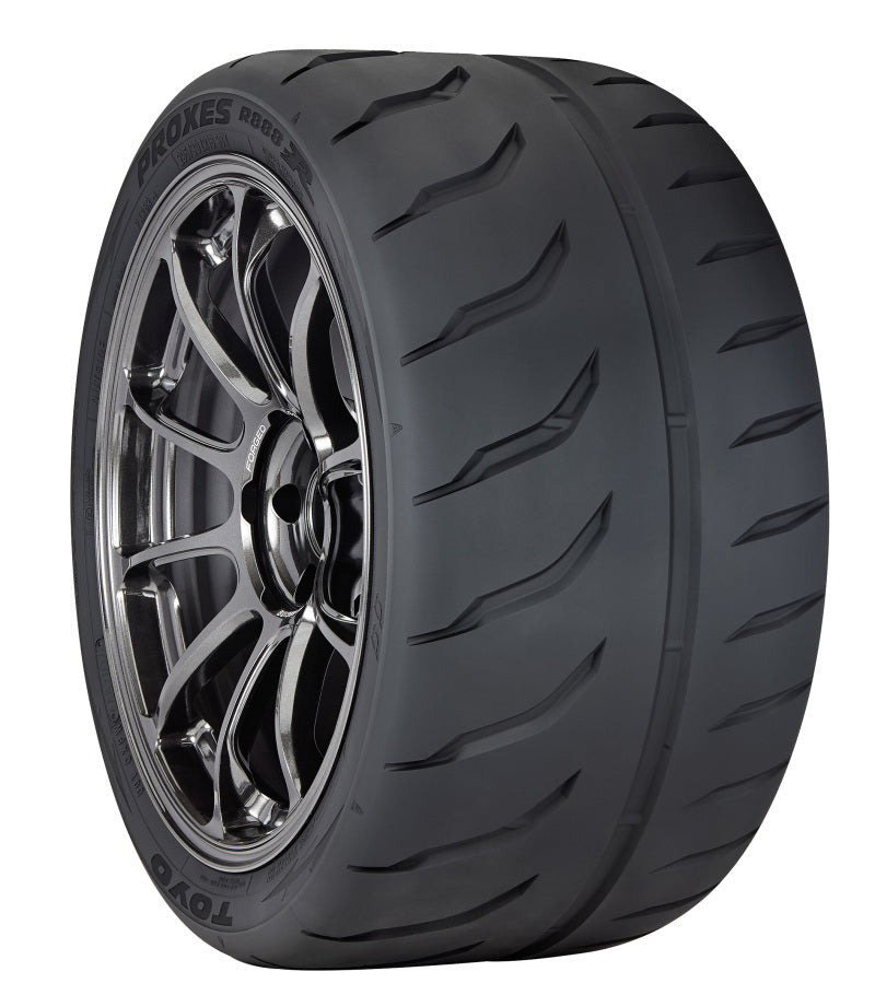 Toyo Proxes R888R Tire - 205/40ZR17 84W